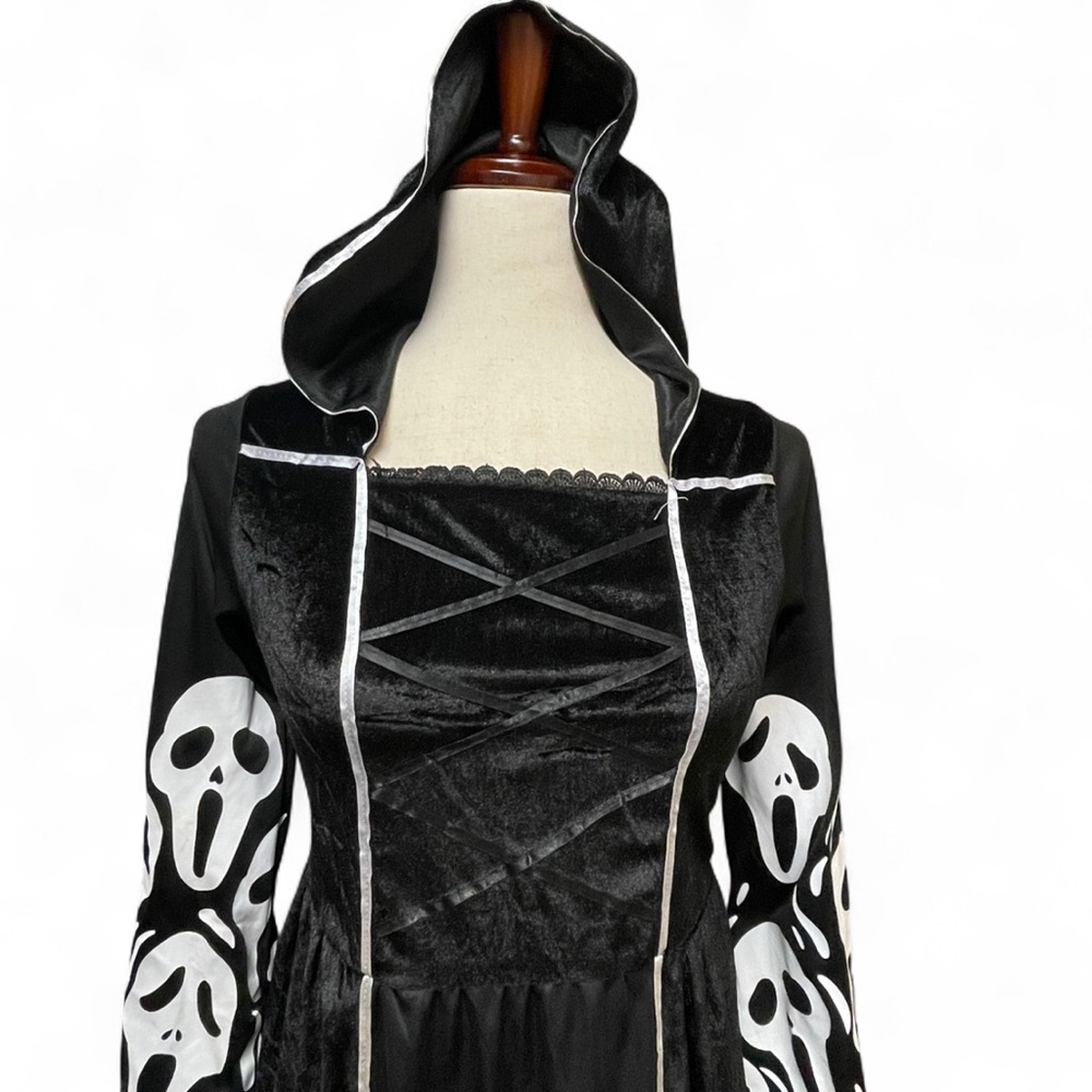 Black & white Velvet Scream‎ Ghostface Hooded costume Youth XL - Picture 2 of 8